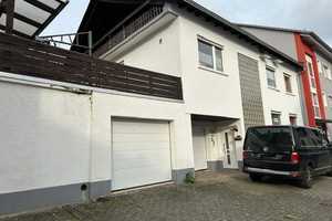 Geräumiges, preiswertes 6-Raum-Einfamilienhaus mit gehobener Innenausstattung in Glattbach – Hauptstraße 156, 63864 Aschaffenburg (Kreis) – Vorschaubild 1