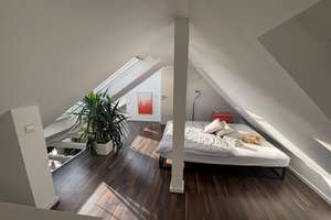 Individuelle Dachgeschoss Maisonette Wohnung mit wunderschönen Sonnenbalkon und Weitblick – Belsenstrasse 9, 40545 Oberkassel, Düsseldorf – Vorschaubild 4
