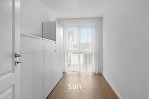 Lichtdurchflutet & modern: Elegante Stadtvilla mit 6,5 Zimmern + Einliegerwohnung – Die vollständige Adresse der Immobilie erhältst du vom Anbieter., 89275 Elchingen – Vorschaubild 12