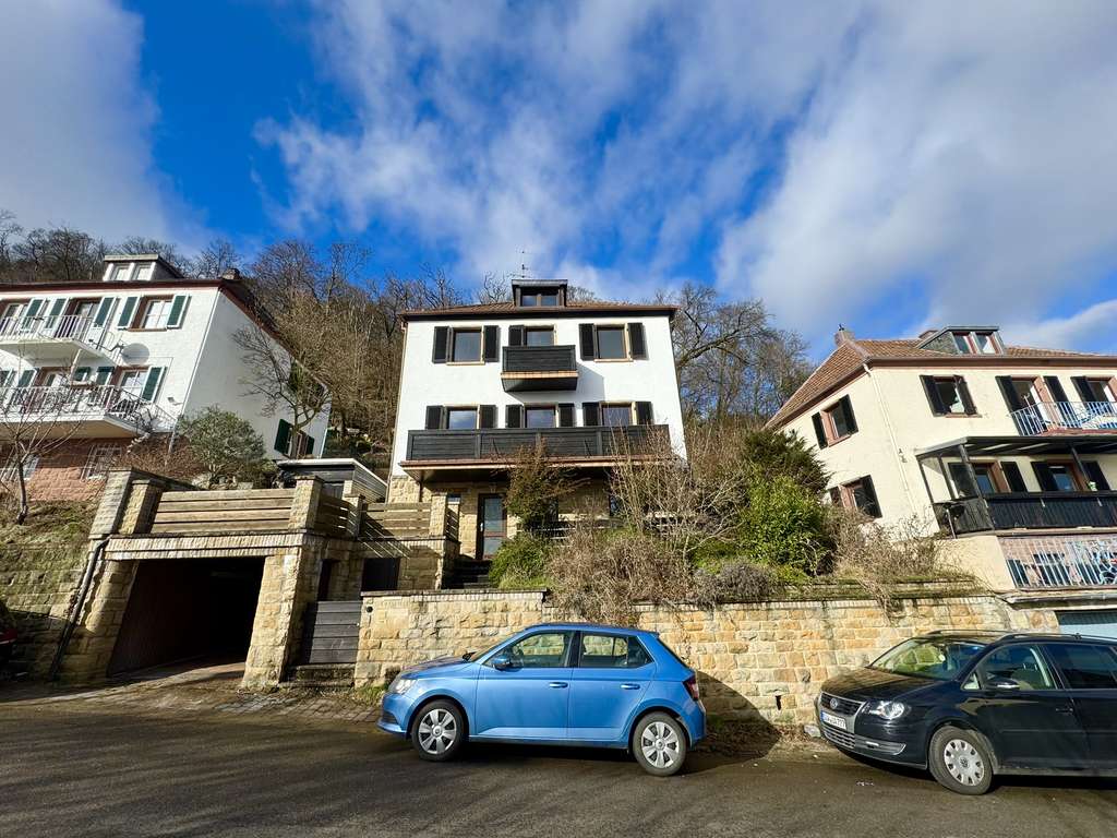 Immobilie in Bad Dürkheim - PROVISIONSFREI: Einfamilienhaus mit Potenzial in begehrter Lage und wundervollem Weitblick - Bild 1