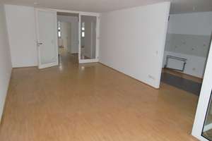 Wohnen mit Charakter – lichtdurchflutete Dachgeschosswohnung mit Empore und großer Terrasse – Mühlenkamp 23, 40229 Eller, Düsseldorf – Vorschaubild 8