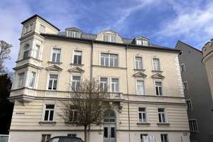 Freiwerdende 2,5 Zi. Maisonette-Wg. mit Galerie in der Altstadt von Regensburg