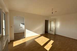 Unverbaubarer Ausblick! 2 Zimmer ETW mit TG-Stellplatz – München – Vorschaubild 4