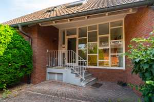Freistehendes Einfamilienhaus mit Südgarten, Garage & Sauna – mitten in Bocholt! – Borken (Kreis) – Vorschaubild 2