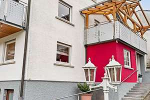 Viel Platz für Generationen – Haus im idyllischen Bühlertal – Die vollständige Adresse der Immobilie erhältst du vom Anbieter., 77830 Bühlertal – Vorschaubild 3