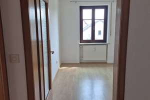 3-Zimmer-Wohnung mit Balkon in Moosthenning – Ringstraße 6, 84164 Moosthenning – Vorschaubild 12