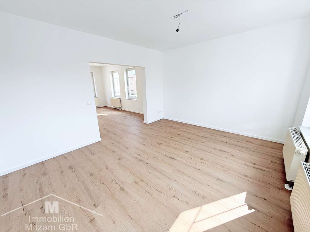 Immobilie in Beilngries - Modernisierte 3,5-Zimmer-OG-Whg. mit EBK, Aufzug u. TG-Stellplatz in sonniger u. zentraler Lage - Bild 4