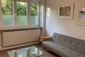 Zentrale Lage, möblierte 2-Zimmer-Wohnung mit Terrasse – Stuttgart – Vorschaubild 3