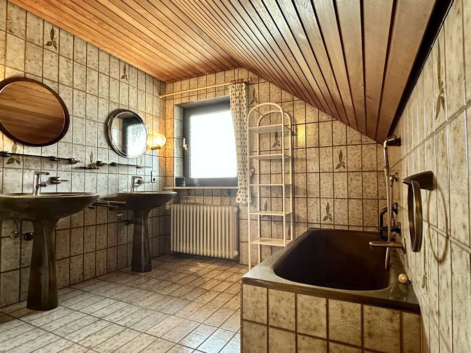 Badezimmer DG