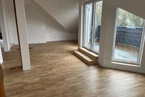 Voll sanierte Wohnung mit Traumblick über´s Tal – Brahmsstr. 2, 42289 Heckinghausen, Wuppertal – Vorschaubild 2