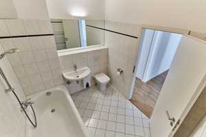 Anlageimmobilie im Bötzowviertel Investieren Sie in eine schöne 2-Zimmer-Wohnung mit Balkon – Bernhard Lichtenberg Straße 13, 10407 Berlin – Vorschaubild 9