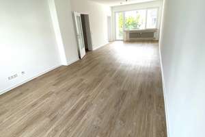 Großzügige Wohnung mit Balkon !  – Die vollständige Adresse der Immobilie erhältst du vom Anbieter., 47798 Stadtmitte, Krefeld – Vorschaubild 2
