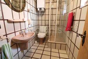 Charmantes Haus mit Potenzial – Gestalten Sie Ihr neues Zuhause in Mannheim-Feudenheim! - realunis – Mannheim – Vorschaubild 4