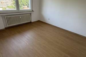 Helle und frisch renovierte 3-Zimmer-Wohnung mit Balkon in Duisburg-Obermeiderich – Neumühler Straße 39, 47138 Obermeiderich, Duisburg – Vorschaubild 22