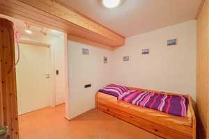 Wohlfühlen garantiert: Großzügiges Reihenendhaus mit Charme! – Ortenaukreis – Vorschaubild 18
