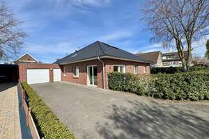 Großer, neuwertiger Bungalow in Top-Lage von Nordhorn – Die vollständige Adresse der Immobilie erhältst du vom Anbieter., 48527 Nordhorn – Vorschaubild 2