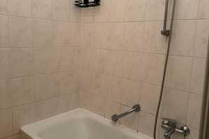Nette 2-Raum-Wohnung mit EBK und Balkon zwischen Hasselbachplatz und Uniklinik! – Hellestr. 2 a, 39112 Magdeburg – Vorschaubild 14