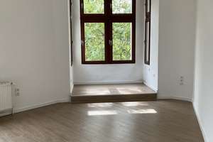 Helle 3-Zimmer-Wohnung mit Einbauküche und Balkon – Hochstraße 9, 42105 Elberfeld, Wuppertal – Vorschaubild 2