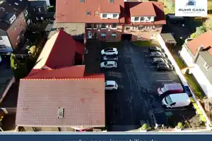 Attraktives Anlageobjekt mit großem Grundstück, Entwicklungspotenzial und rentablen Mieteinnahmen – Mülheim an der Ruhr – Vorschaubild 1
