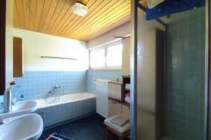 Einfamilienhaus mit Pelletheizung, 3 Garagen, 1200qm Grundstück, Koppel, Wiese und Waldrand – Esslingen (Kreis) – Vorschaubild 23