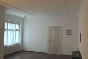 Großzügige 3-Zimmer-Stuckaltbauwohnung mit Balkon – Wilhelm-Stolze- Straße 19, 10249 Friedrichshain, Berlin – Vorschaubild 6