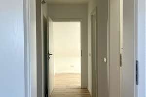 Luxeriöse helle Dachwohnung mit Klimaanlage – Die vollständige Adresse der Immobilie erhältst du vom Anbieter., 64569 Nauheim – Vorschaubild 5