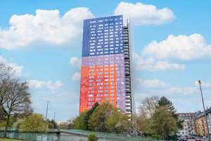 Herkules-Hochhaus Köln: Sanierte, flexible 4-Zimmer-Wohnung für Eigennutzer & Anleger – Die vollständige Adresse der Immobilie erhältst du vom Anbieter., 50823 Neuehrenfeld, Köln – Vorschaubild 2
