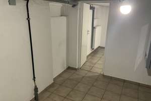 Doppelhaushälfte: Ruhige Lage, eigener Garten, 2 PKW-Stellplätze, OHNE Makler – Die vollständige Adresse der Immobilie erhältst du vom Anbieter., 60529 Schwanheim, Frankfurt am Main – Vorschaubild 28
