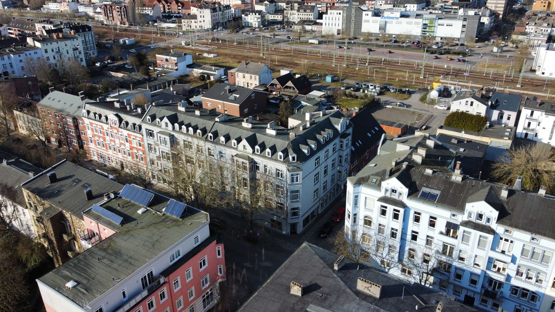 Mehrfamilienhaus mit Entwicklungspotenzial im Sanierungsgebiet, Wilhelmshaven – Bild 2