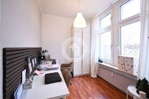 Property thumbnail 12