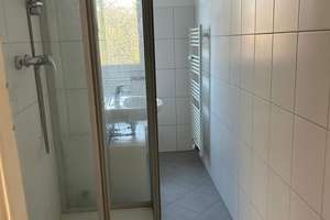 Helle 2-Zi. mit EBK, Dusche & Laminat in ruhiger Lage!  – Würzburger Straße 36 A, 9130 Sonnenberg, Chemnitz – Vorschaubild 7