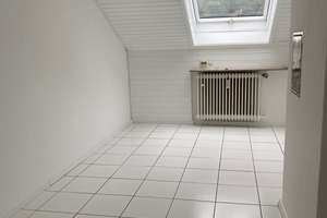 "Helle, ruhige 2 Zimmer DG Wohnung mit Balkon in schöner Lage von Degerloch" – Felix-Dahn-Str. ., 70597 Degerloch (Ortsteil), Stuttgart – Vorschaubild 6