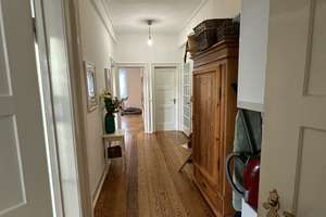 Charmante 4-Zimmer-Altbau-Wohnung mit Balkon und Erkerzimmer in der Azenbergstraße – Die vollständige Adresse der Immobilie erhältst du vom Anbieter., 70174 Relenberg, Stuttgart – Vorschaubild 13