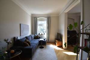 Altbaucharme in OBK! Moderne 3-Zimmer-Wohnung zu vermieten 