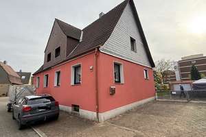 Gemütliche DHH mit Keller, Garage und Carport und schönem Grundstück! – Die vollständige Adresse der Immobilie erhältst du vom Anbieter., 45768 Brassert, Marl – Vorschaubild 1