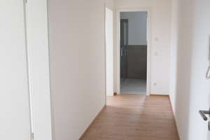 NEUBAU Effizienzhaus 40 - hochwertige 2-Zimmer Wohnung mit Balkon & Domblick in Regensburg-Steinweg – Alte Nürnberger Straße 57, 93059 Steinweg-Pfaffenstein, Regensburg – Vorschaubild 3