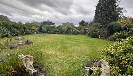 Bild von Charmantes Einfamilienhaus mit großem Garten und Garage als Kapitalanlage in Burgdorf