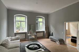 Wohnen in der Mannheimer Innenstadt: 140 m² am Park mit fast 4 Meter hohen Decken.