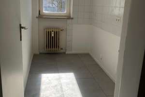 Ruhiges 1 Zimmer Apartment mit Balkon und Tiefgarage  – Am See 2, 85540 Haar – Vorschaubild 5