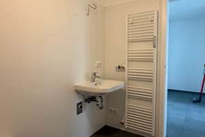 Schöne 2,5-Zimmer-Wohnung in Moosach auf Erbbaurecht – Donauwörtherstrasse 43, 80997 Moosach-Bahnhof, München – Vorschaubild 3