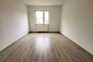 Ein freies Plätzchen in einem gepflegtem Mehrfamilienhaus! – Bismarckstraße 62, 45888 Bulmke-Hüllen, Gelsenkirchen – Vorschaubild 2