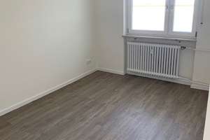 Geräumige 2,5 Zimmer Wohnung mit Balkon – Schönweißstr. 14 C, 90461 Hummelstein, Nürnberg – Vorschaubild 10
