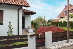 freistehendes Wohnhaus mit Garage, Nebengelass und schönem Grundstück in gefragter Lage – Sömmerda (Kreis) – Vorschaubild 3
