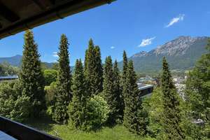 Über den Dächern von Bad Reichenhall – stilvoll wohnen mit Weitblick – Die vollständige Adresse der Immobilie erhältst du vom Anbieter., 83435 Bad Reichenhall – Vorschaubild 2