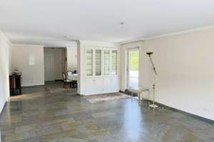Exklusives 3,5-Zi.-Penthouse in Baden-Baden – traumhafte Südwest-Terrasse & herrliche Ruhe – Die vollständige Adresse der Immobilie erhältst du vom Anbieter., 76530 Innenstadt, Baden-Baden – Vorschaubild 3