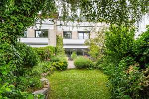 Modernes Dachterrassenhaus in Top Lage von Rodenkirchen! – Die vollständige Adresse der Immobilie erhältst du vom Anbieter., 50996 Rodenkirchen (Ortsteil), Köln – Vorschaubild 1