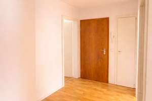 Gepflegte 2-Zimmer-Wohnung in Stuttgart-Vaihingen – Eulerstraße 14B, 70565 Dürrlewang, Stuttgart – Vorschaubild 3