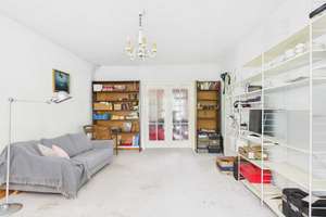 Großzügige 4-Zimmer-Wohnung mit 117 m², 2 Balkonen & viel Potenzial in Stuttgart – Die vollständige Adresse der Immobilie erhältst du vom Anbieter., 70174 Relenberg, Stuttgart – Vorschaubild 3