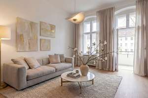 Bezugsfertig: Stilvolle 2-Zimmer-Wohnung mit Balkon I Aufzug I saniert und ruhig