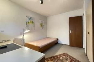 Absolute Bestlage in Behringersdorf! Repräsentatives Einfamilienhaus mit ELW und Doppelgarage  – Die vollständige Adresse der Immobilie erhältst du vom Anbieter., 90571 Schwaig bei Nürnberg – Vorschaubild 12